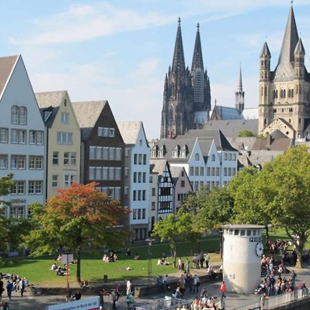 Veedel - Gemuetliche Ferienwohnung In Bester City Lage Koln Bagian luar foto