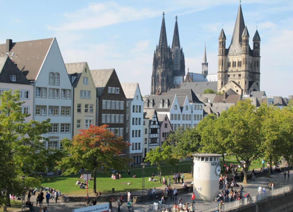 Veedel - Gemuetliche Ferienwohnung In Bester City Lage Koln Bagian luar foto